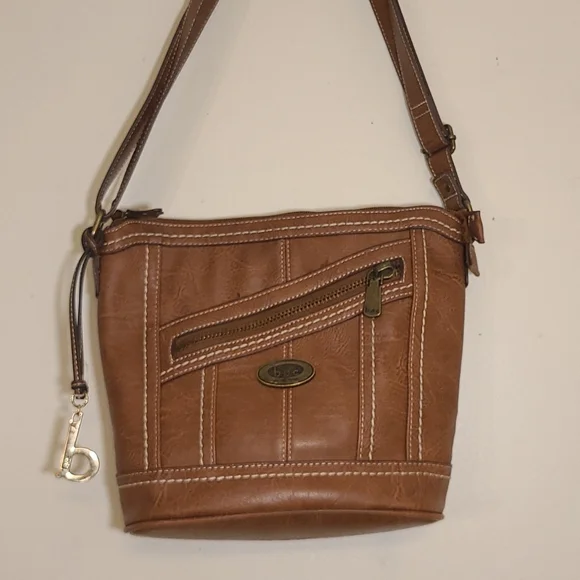 Boc born concept handbag purse tote 100% vinyl